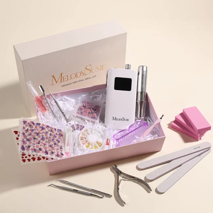 MelodySusie gift box with supplies