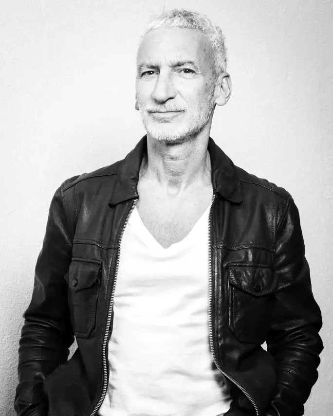 Akin Konizi