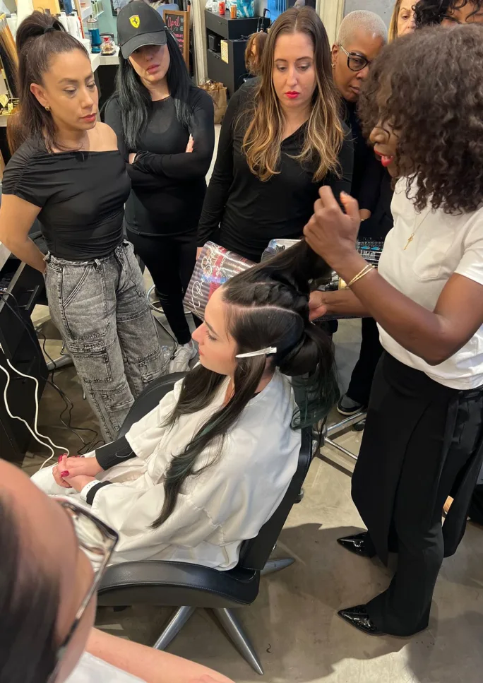 Education at [salon]718