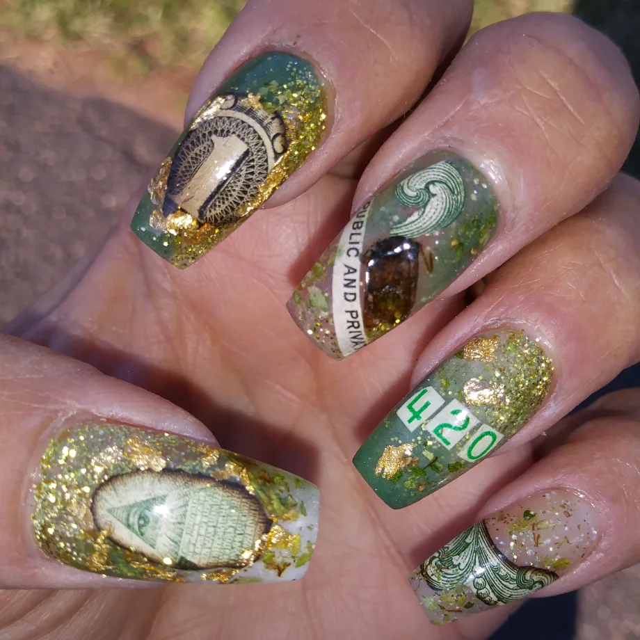 Day 110: 420 Cash Nail Art