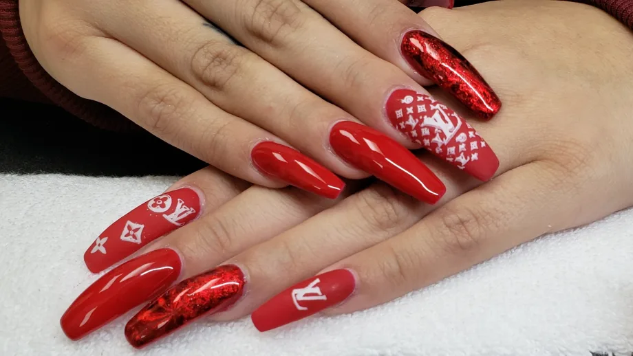 Day 172: Fashion First Nail Art