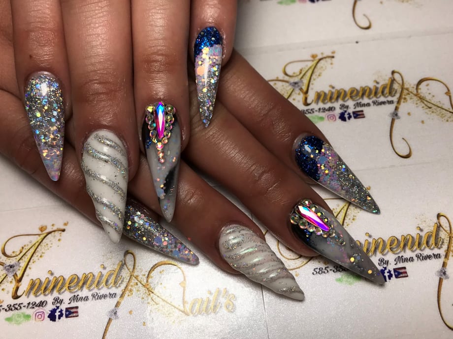 Day 9: Jeweled Unicorn Stiletto Nail Art