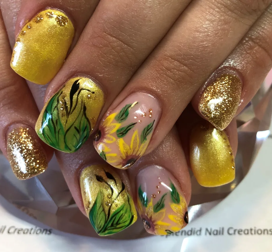 Day 199: Summer Sunflower Nail Art