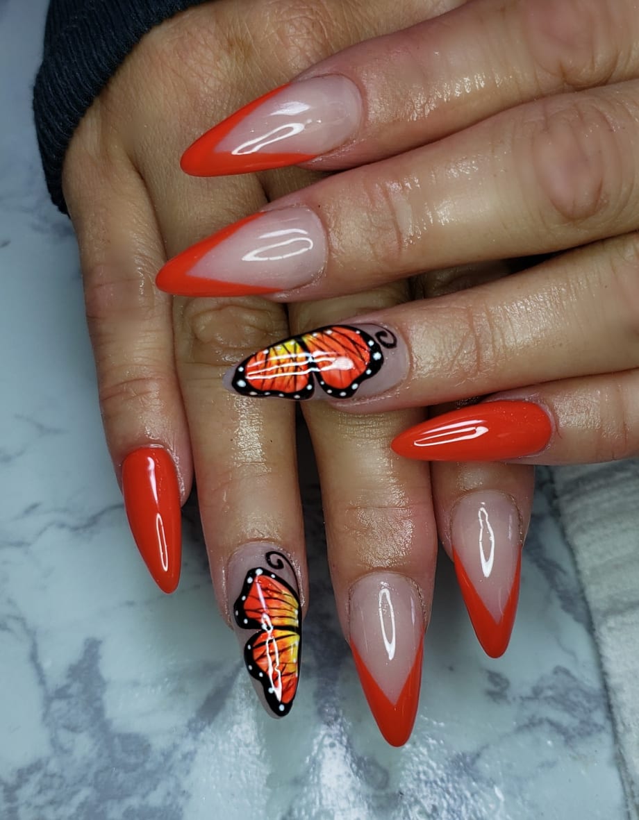 Day 235: Palm Tree Ombre and Butterfly Nail Art