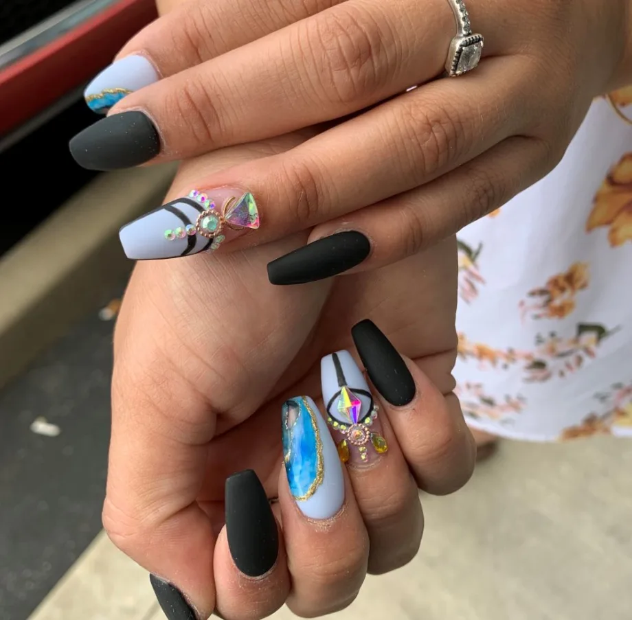 Day 251: Geode Nail Art