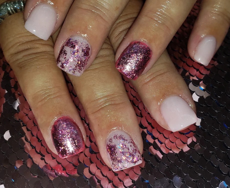 Day 267: Foil and Ombre Nail Art