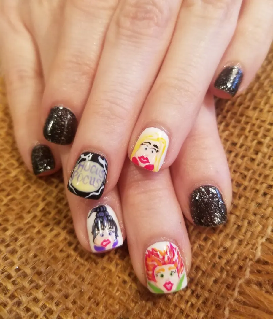 Day 275: Hocus Pocus Nail Art