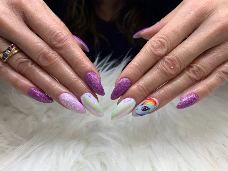 Day 319: My Little Pony Nail Art
