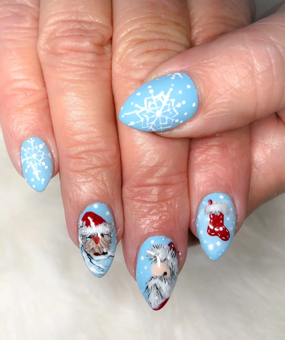 Day 340: Winter and Christmas Nail Art