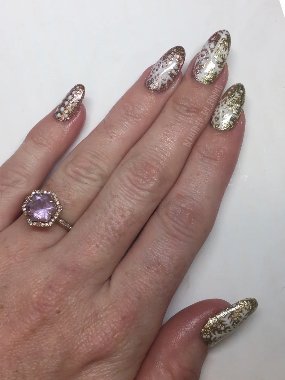 Day 342: Gold Snowflake Nail Art