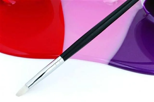 Oval Gel Brush