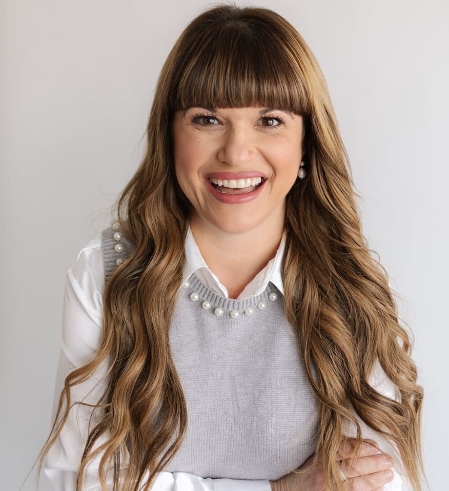 Headshot of Kim Kutchback