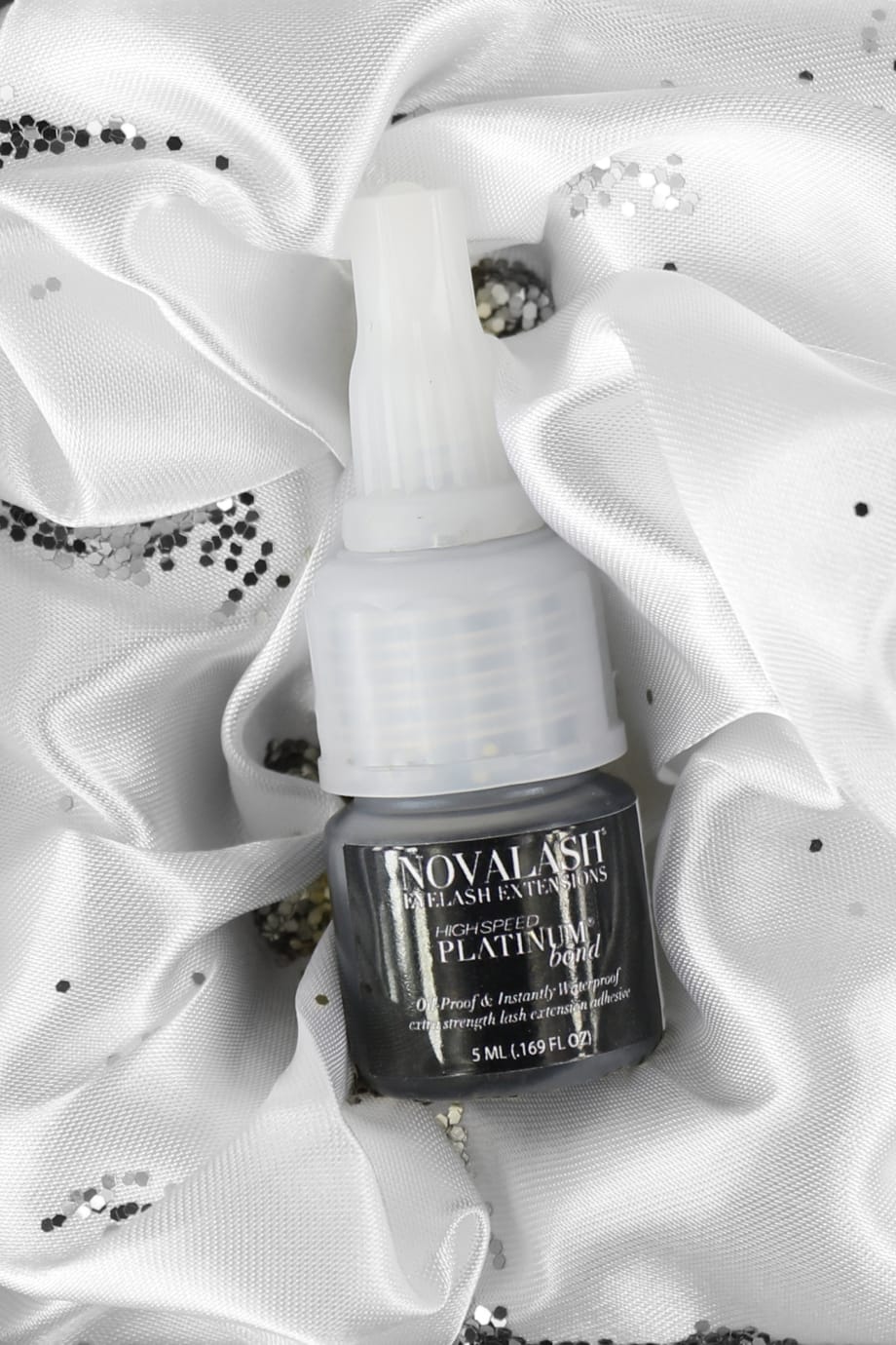 Product Spotlight: NovaLash Platinum Bond High Speed adhesive