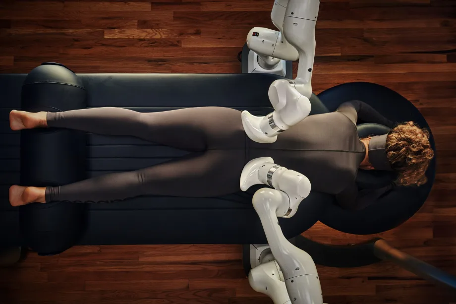 Aescape Robot