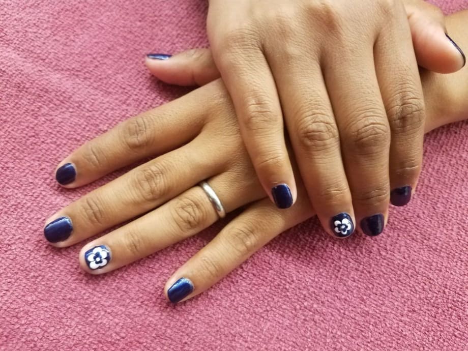 Week 7: First Nail Art and First Client