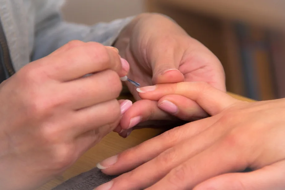 NAIL NEWS: EU Bans Key Ingredient in Gel Nail Polish Over Health Concerns