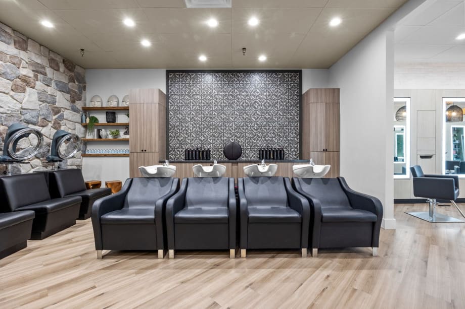 A Salon Design that Pays Homage to a Family Legacy
