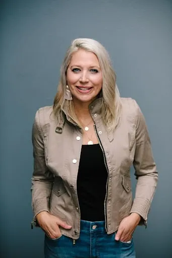 Lindsay Rumpel Named Senior Brand Director of Hotheads