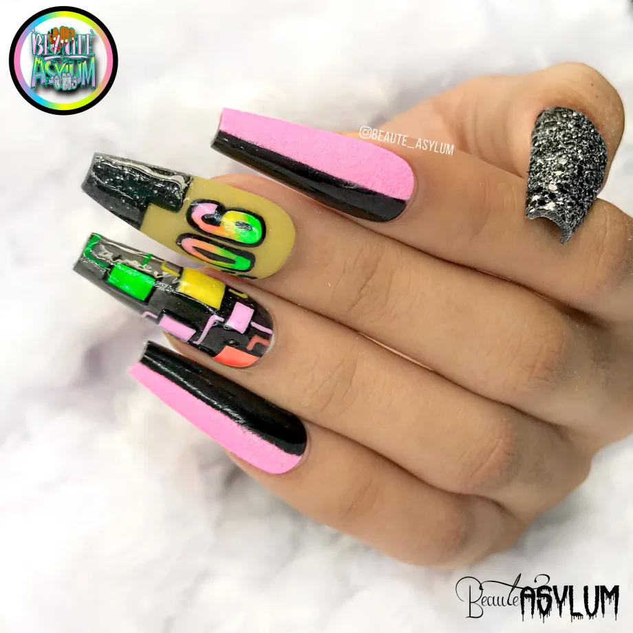 Look 23: 90's Party