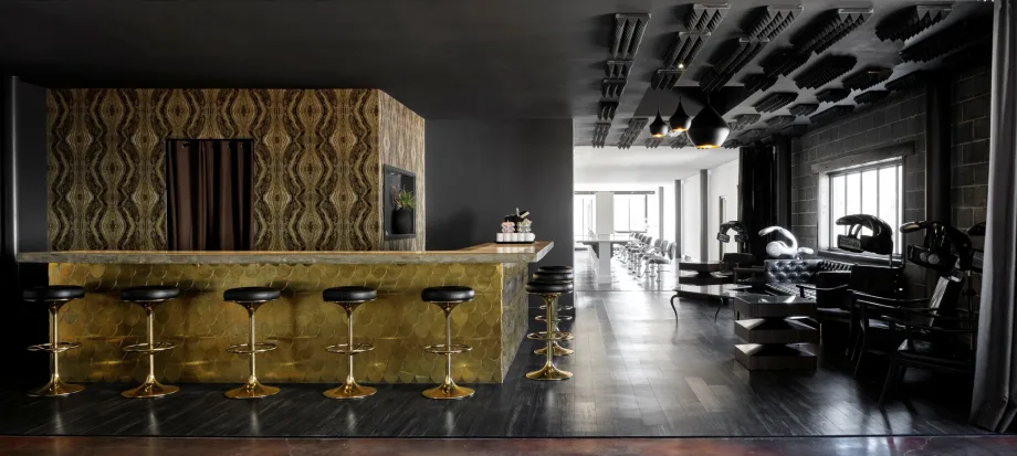Luxurious and Minimalistic