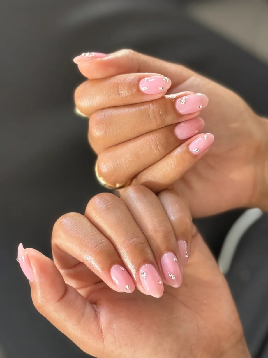 Get the Look: Chic Nails from the 2026 Grammys Red Carpet