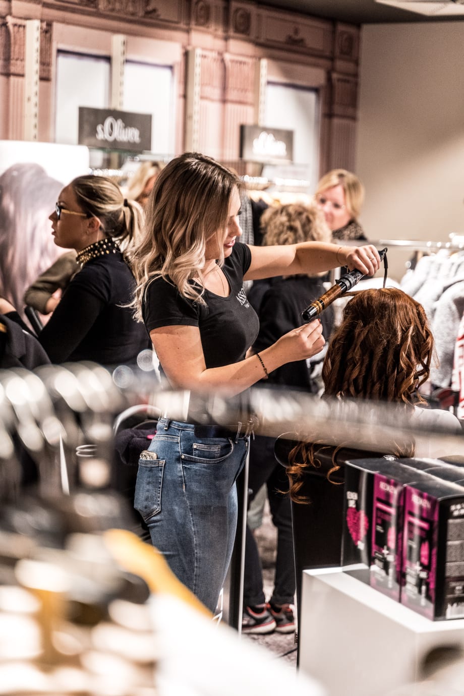 New Data Revealed on Beauty Professionals’ Earnings