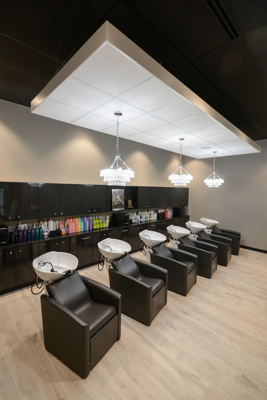 A Spectradramatic and Enchanted Beauty Experience