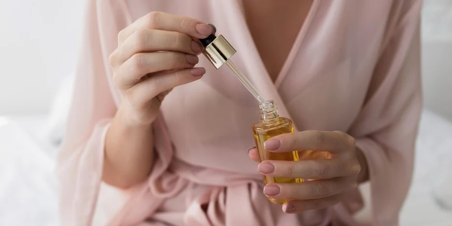 Hair Serum Market Poised for Growth, Expected to Hit USD 2.35 Billion by 2032