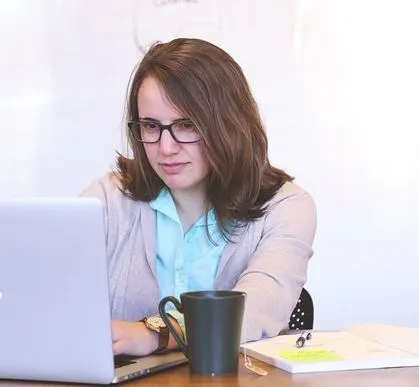 The 10 Best and Worst Cities for Working Women in 2023