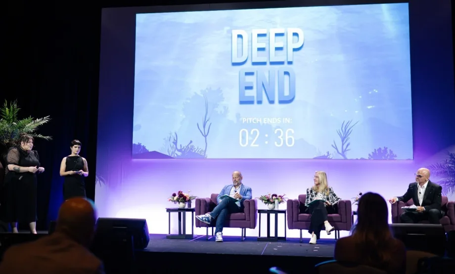 Brooke Jackson and Naomi Brien of Verde Salon Group make a pitch to the judges for an AI-enabled Magic Mirror.